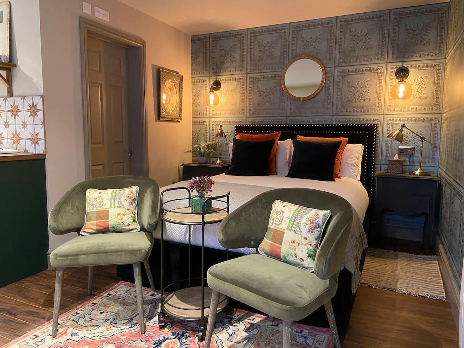 Stunning Private En-suite Studio in Cobham