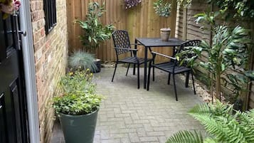 Apartemen | Tempat makan outdoor