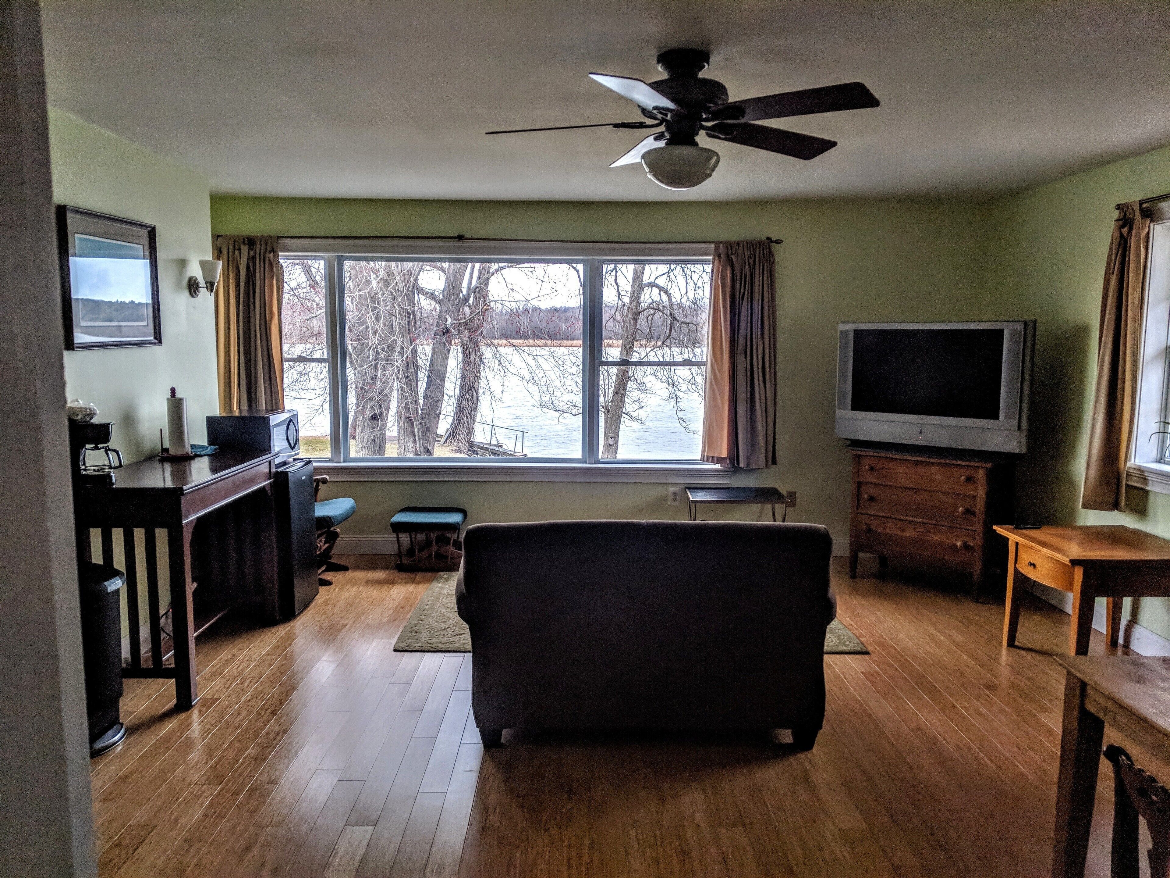 Eagles Perch on the Hudson River