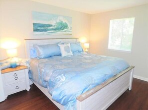 1 habitación, tabla de planchar con plancha, cuna de viaje y wifi 