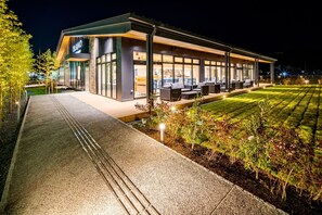 Exterior - UNO HOTEL (Tamano)