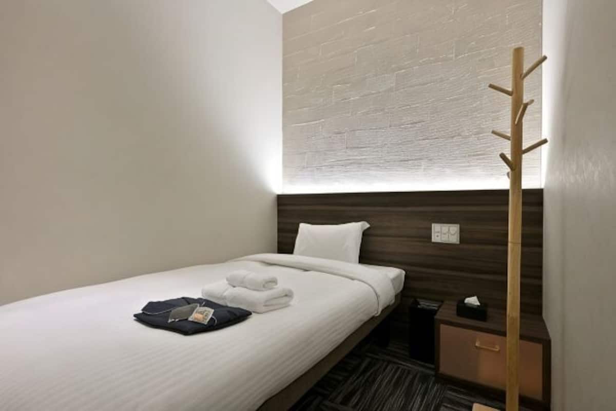 In-room safe, blackout drapes, iron/ironing board, free WiFi