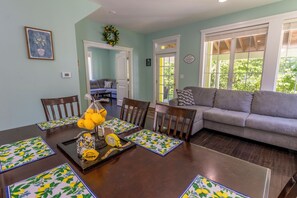 Smart TV, fireplace, DVD player