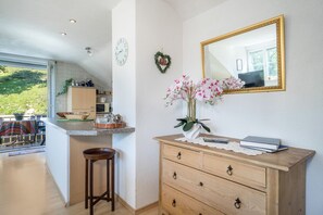 Interior - Apartment "Annemarie and Walter Hechelmann" near Lake Constance with Mountain View (Lindau)