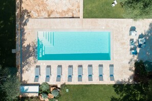Pool - Luxury trulli with swimming pool in Cisternino (Cisternino)