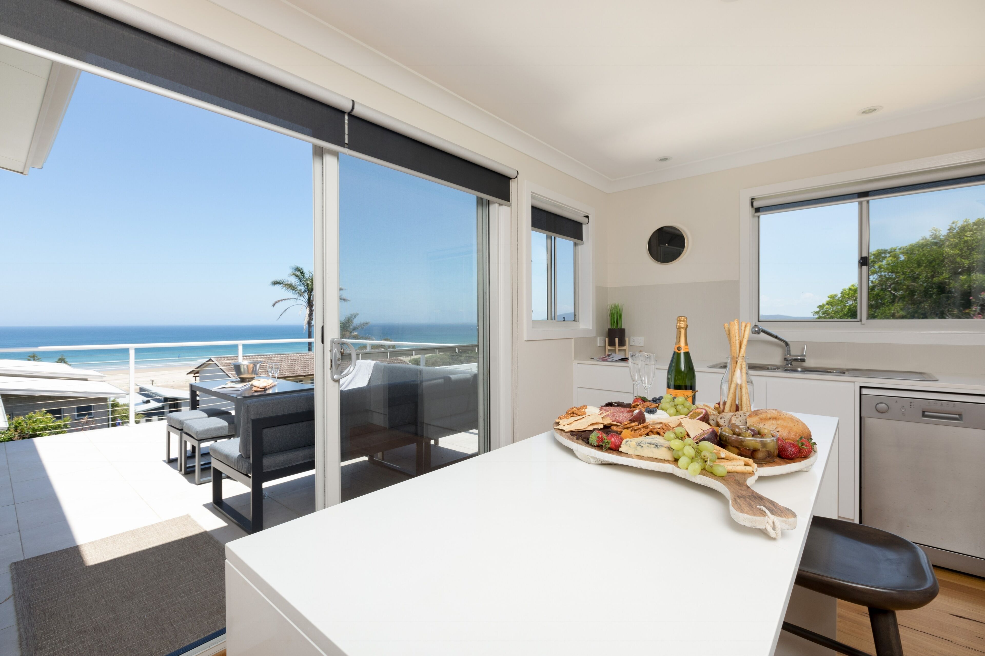 Kitchen with a view 