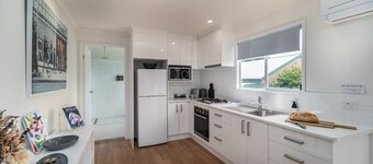 Boutique Accommodation for Couples -
Two couples. Two levels. One escape!