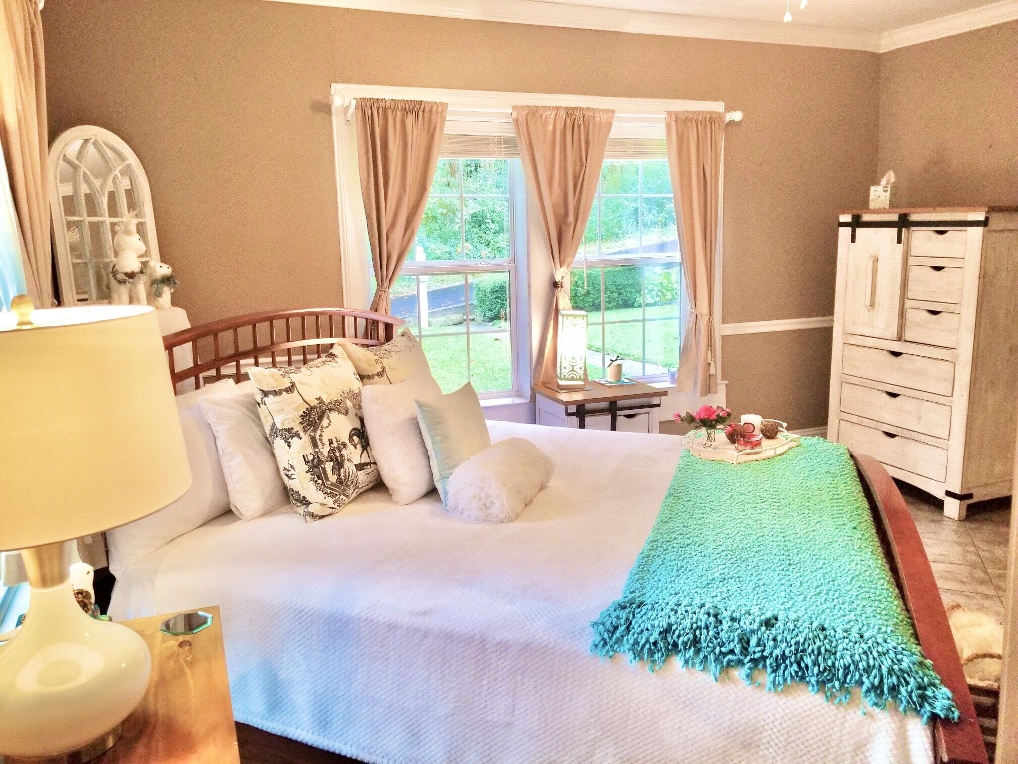 Goldie Locks Approved ~ Walking Distance to Downtown Fort Payne AL.