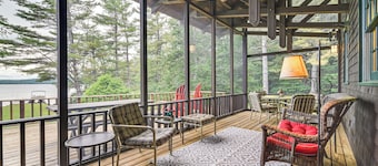 Lakefront Escape w/ Deck & Kayaks in Lovell!