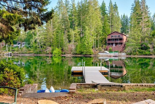 Take a Break at Wye Lake - 2 BR Lakefront Cabin