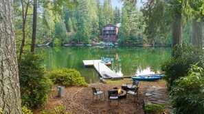 Property grounds - Take a Break at Wye Lake - 2 BR Lakefront Cabin (Port Orchard)