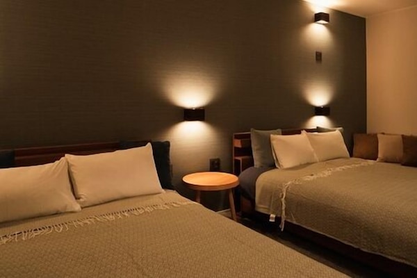 Habitación Deluxe con 1 cama doble o 2 individuales, no fumadores, cocina | Escritorio y wifi gratis