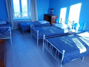 2 chambres, Wi-Fi gratuit, draps fournis