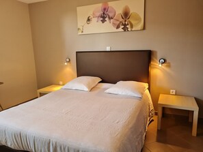2 bedrooms, free WiFi, bed sheets