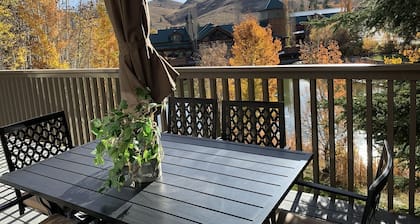 Bonne Vie 2233 in the Heart of Elkhorn with Resort Amenities