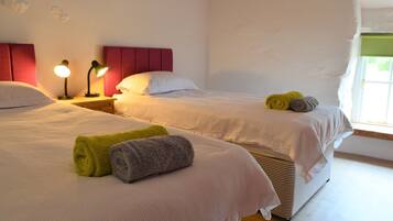 3 Schlafzimmer, Bügeleisen/Bügelbrett, Reisekinderbett, kostenloses WLAN