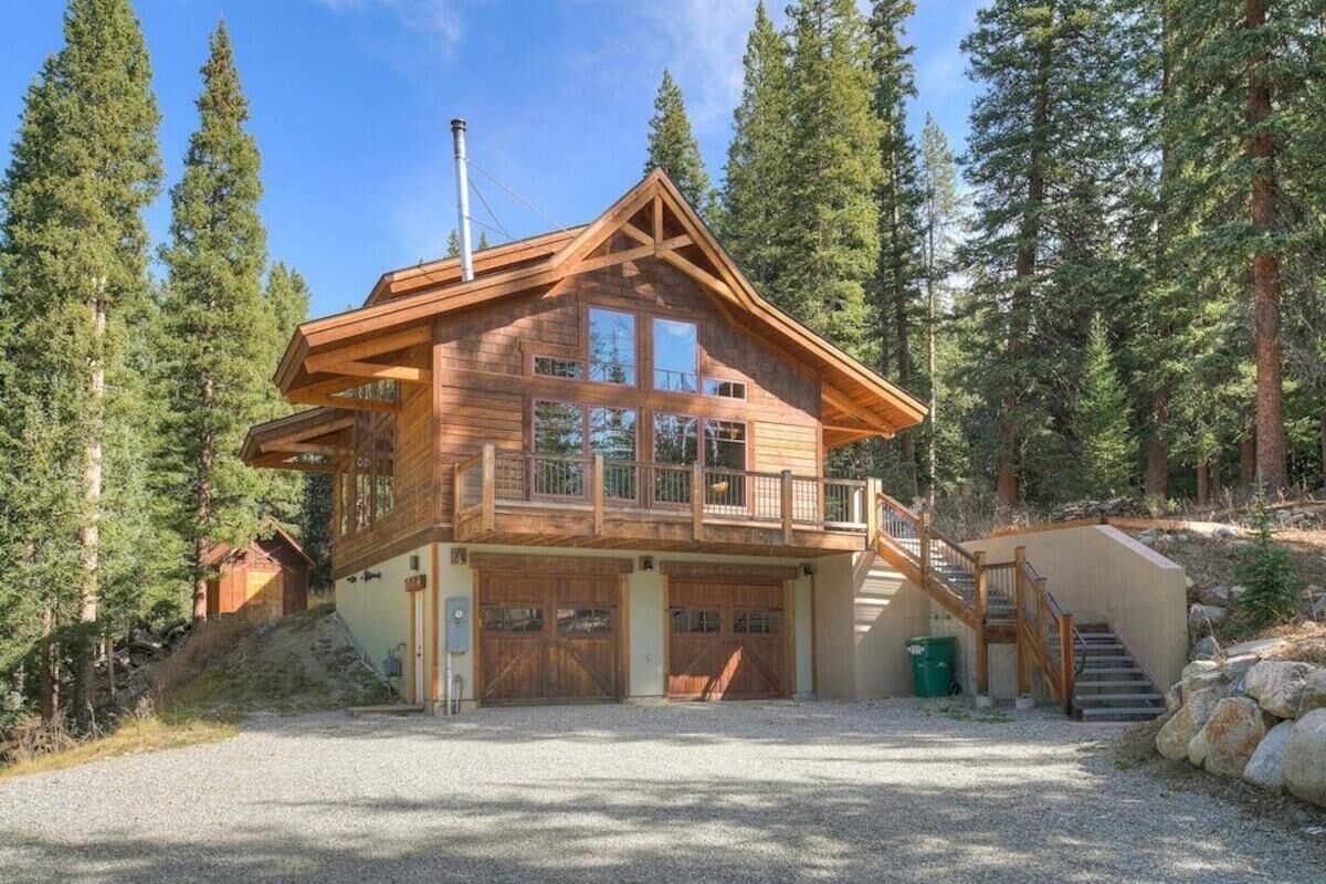 Pet Friendly, Lovely Mtn Home, sleeps 8