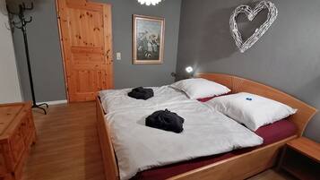 Apartment | 1 bedroom, free WiFi, bed sheets