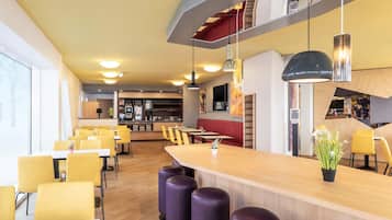 Bar (in der Unterkunft)