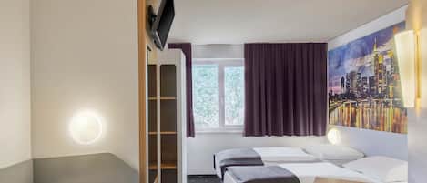 Ropa de cama hipoalergénica, escritorio y sistema de insonorización