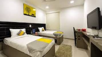 Room, 1 Bedroom, Accessible, Smoking | 1 bedroom