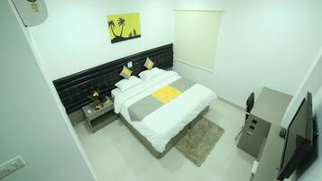 Room, 4 Bedrooms, Accessible, Smoking | 1 bilik tidur