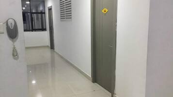 Room, 1 Bedroom, Accessible, Smoking | Floor plan