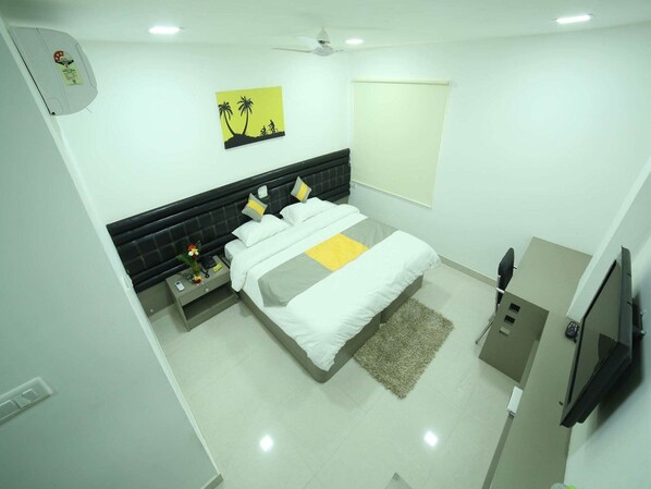 Room, 5 Bedrooms, Accessible, Smoking | 5 bedrooms