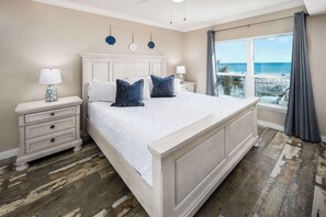 2 bedrooms, iron/ironing board, free WiFi, bed sheets - Sea Oats 305 Gulf front condo (Fort Walton Beach)