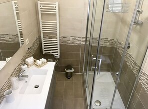 Bidet