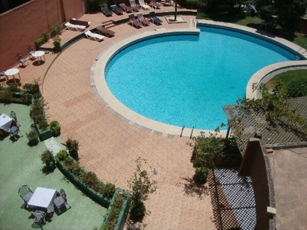 Room, 1 Bedroom, Balcony, Garden View | Pool
