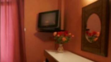 Room, 2 Bedrooms, Balcony, City View | 2 bedrooms