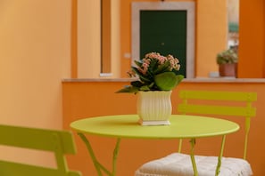 Standard-huone, 1 makuuhuone | 1 makuuhuone, ylelliset vuodevaatteet, untuvapeitot
