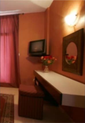 Room, 1 Bedroom, Balcony, Pool View | 1 bedroom