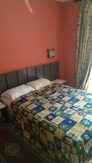Zimmer, 1 Schlafzimmer, Balkon, Poolblick | 1 Schlafzimmer