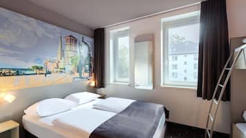 Familienzimmer | 1 Schlafzimmer, Schreibtisch, schallisolierte Zimmer, kostenloses WLAN