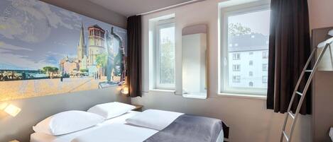 Bureau, chambres insonorisées, Wi-Fi gratuit, draps fournis