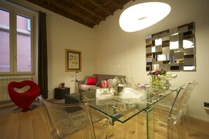 Dining - New Apartment - Trendy Fico Blu - Piazza Navona (Rome)