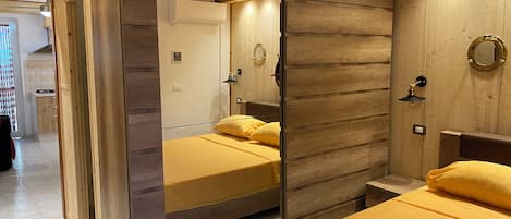 2 bedrooms