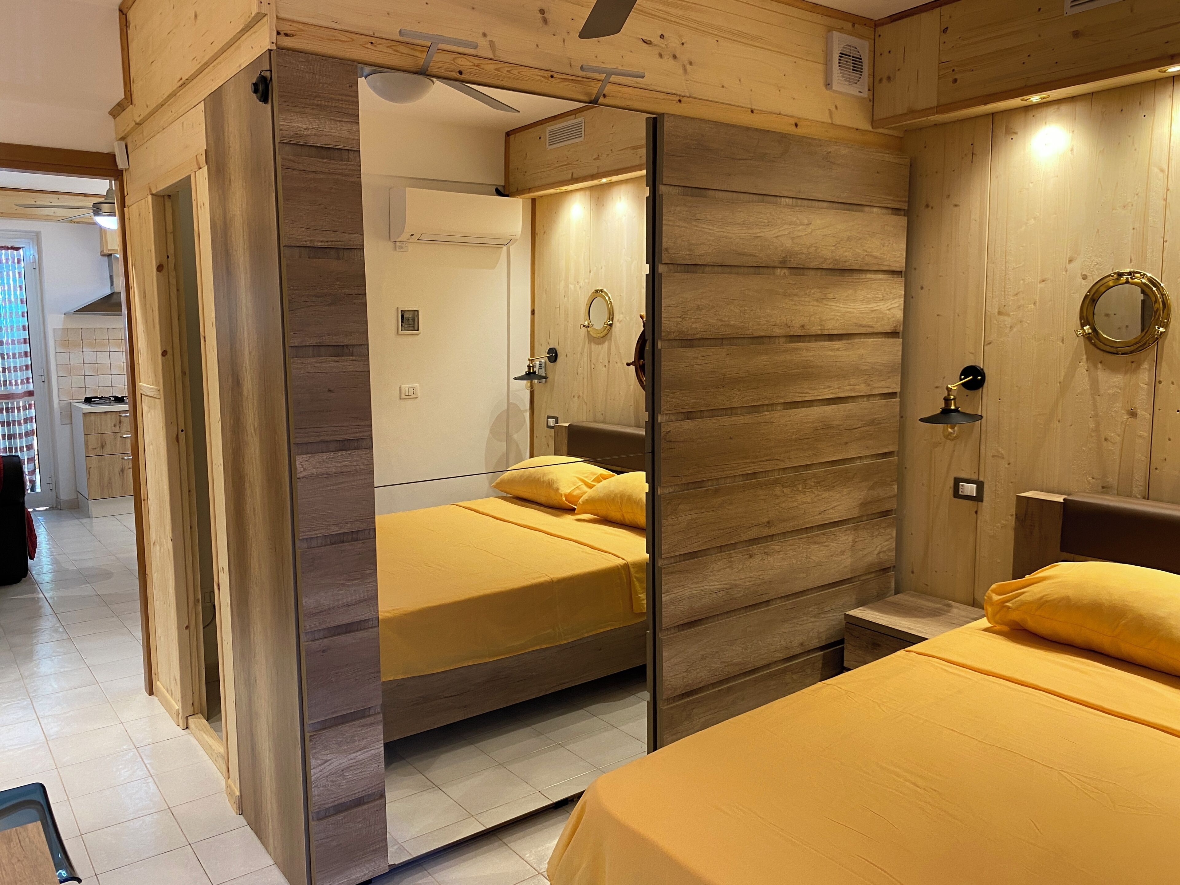 2 bedrooms