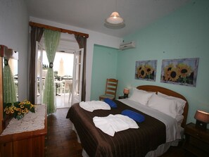 2 bedrooms, iron/ironing board, travel cot, WiFi