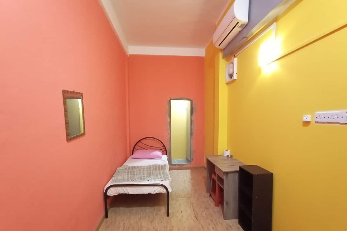 Habitación individual | Wifi gratis y ropa de cama