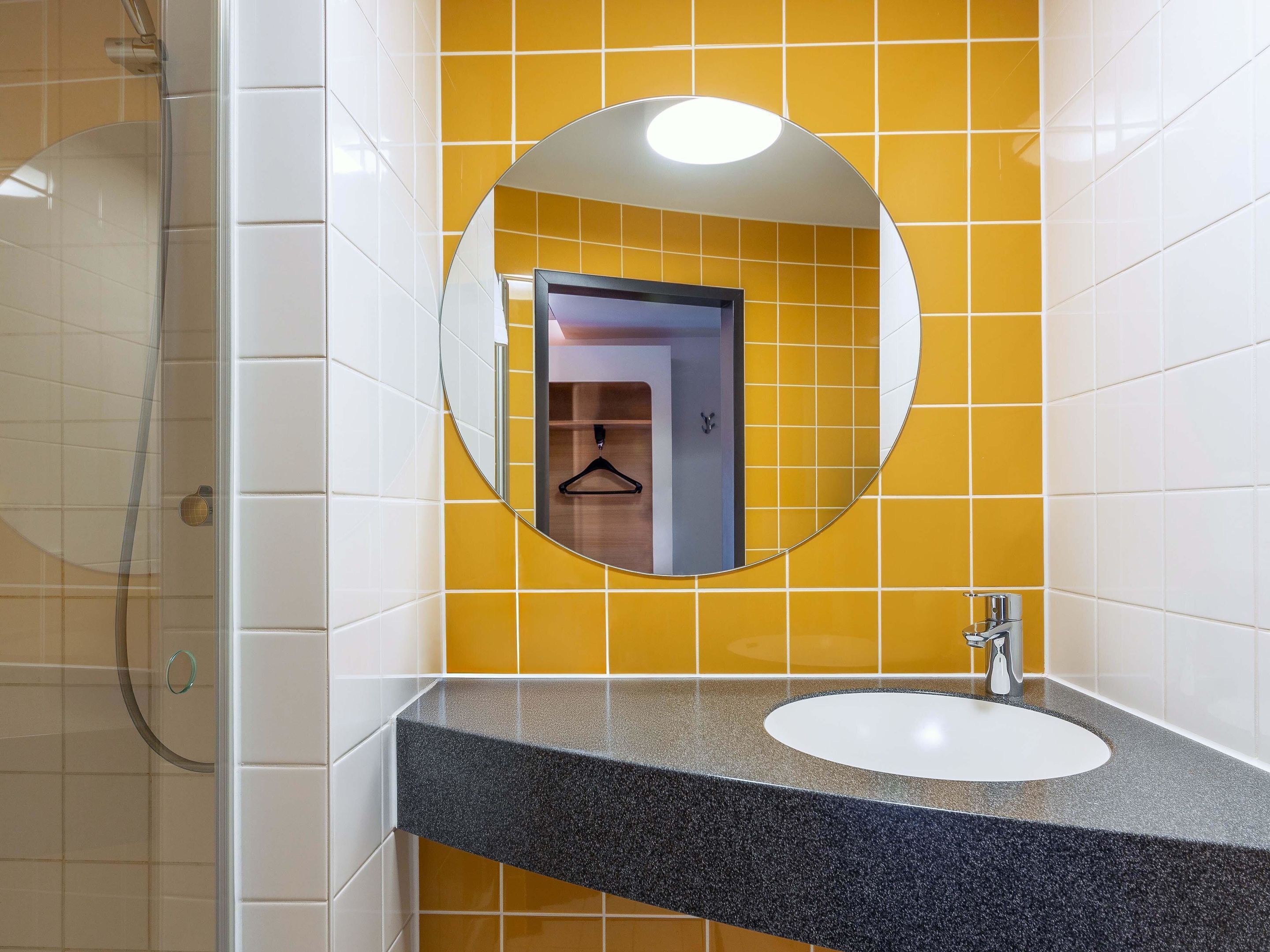 Foto - B&B Hotel Düsseldorf-City