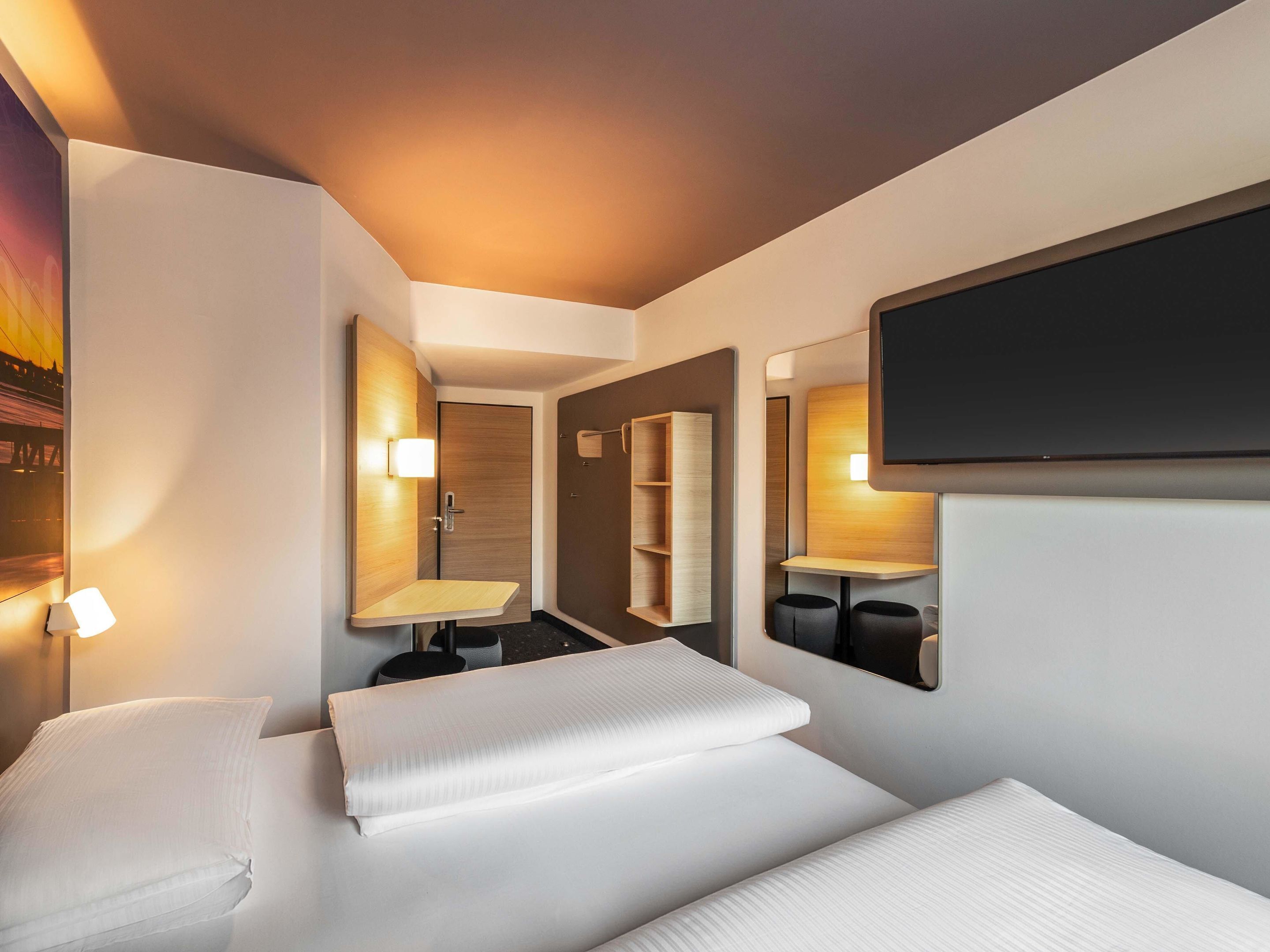 Photo - B&B Hotel Düsseldorf-City