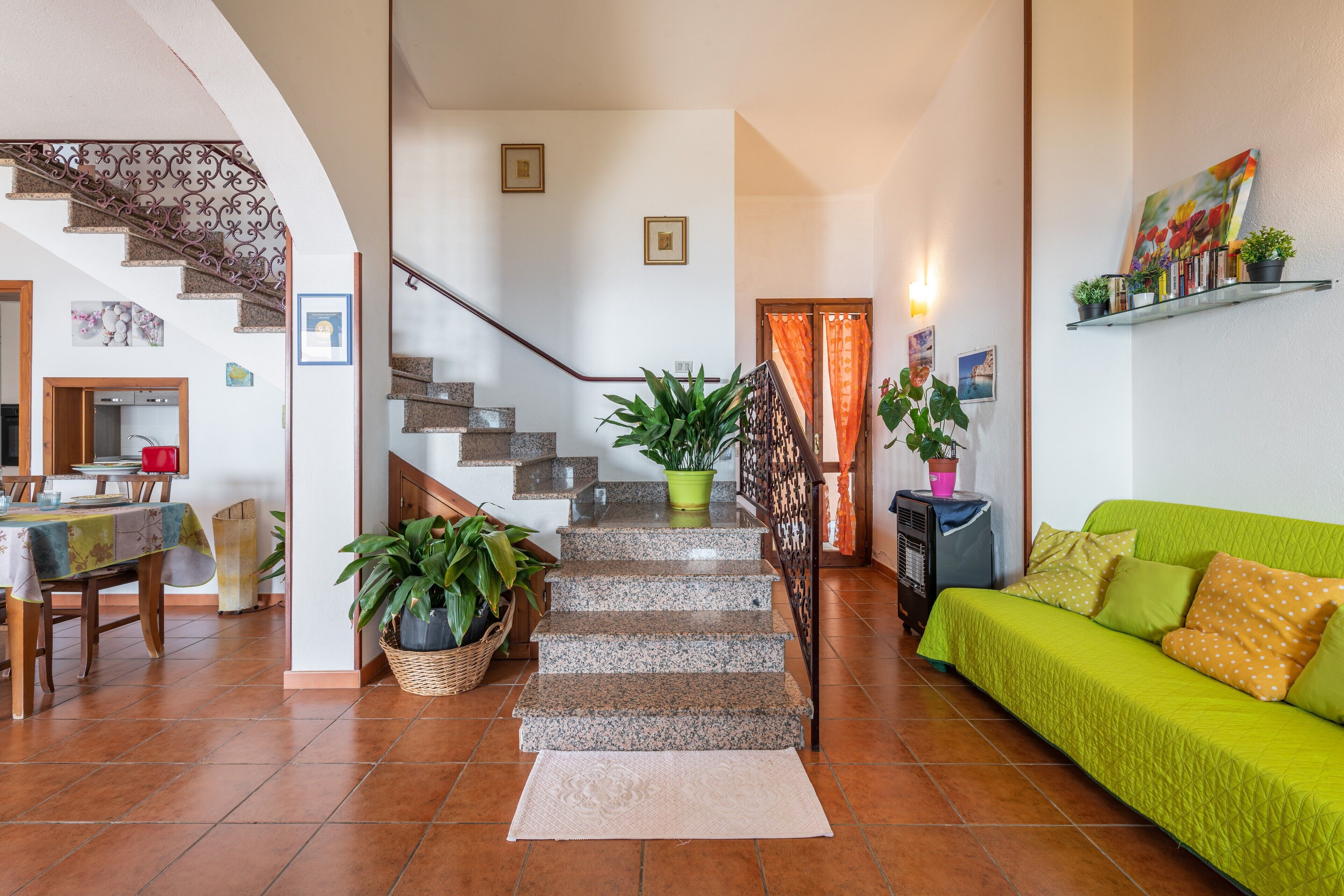 Télévision, cheminée