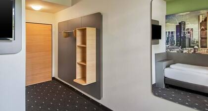 B&B Hotel Frankfurt-West