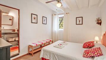 3 soveværelser, strygejern/strygebræt, gratis Wi-Fi, sengetøj