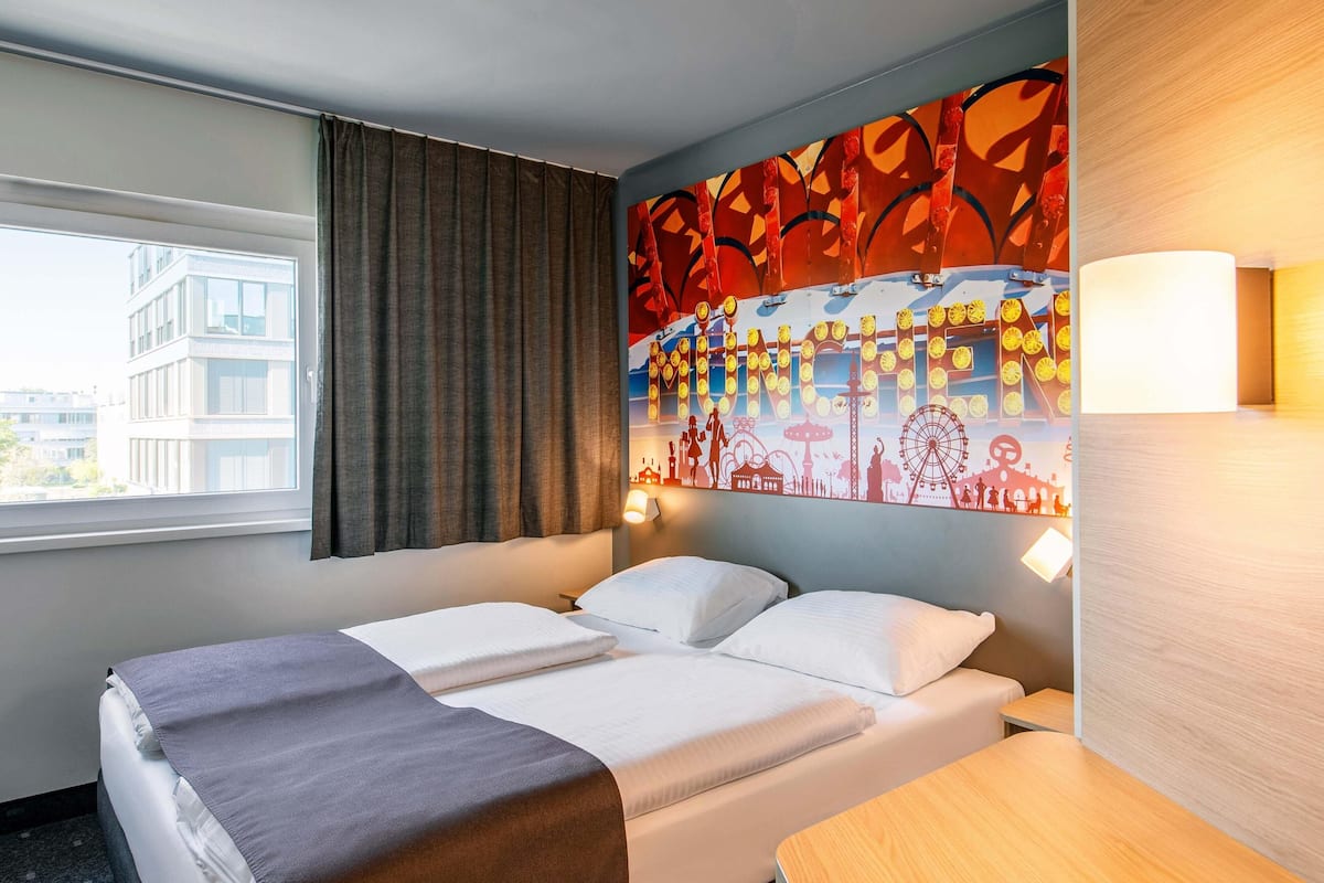 Dubbelrum | Skrivbord, ljudisolering, gratis wi-fi och sÀngklÀder