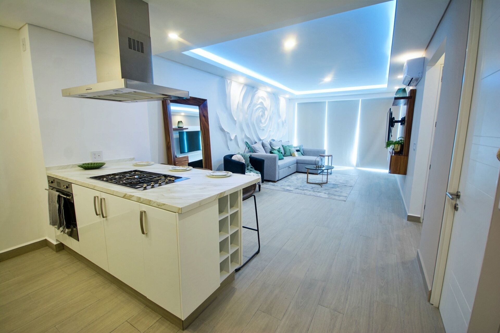 Real View Towers, Real Center, 1st Floor Spectacular 1 BR, Sanitized, Zona Real