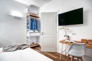 3 bedrooms, free WiFi - Sorrento Golden Apartment (Sorrento)